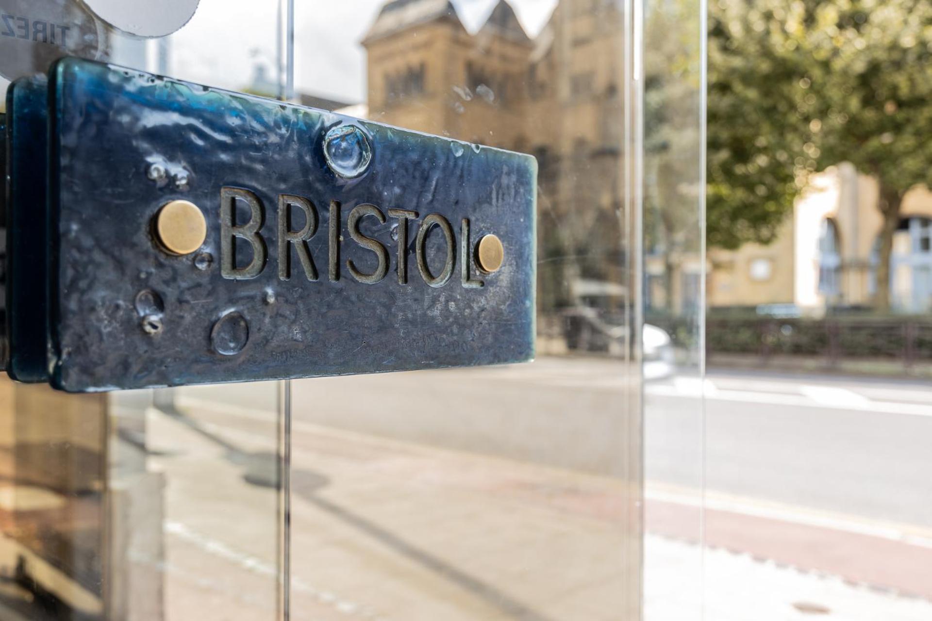 Bristol Centre Gare Metz